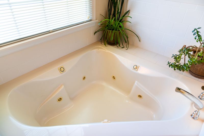 Double-Ended Tub